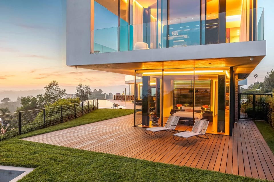 The Icon by Stay Awhile Villas House in Hollywood Hills