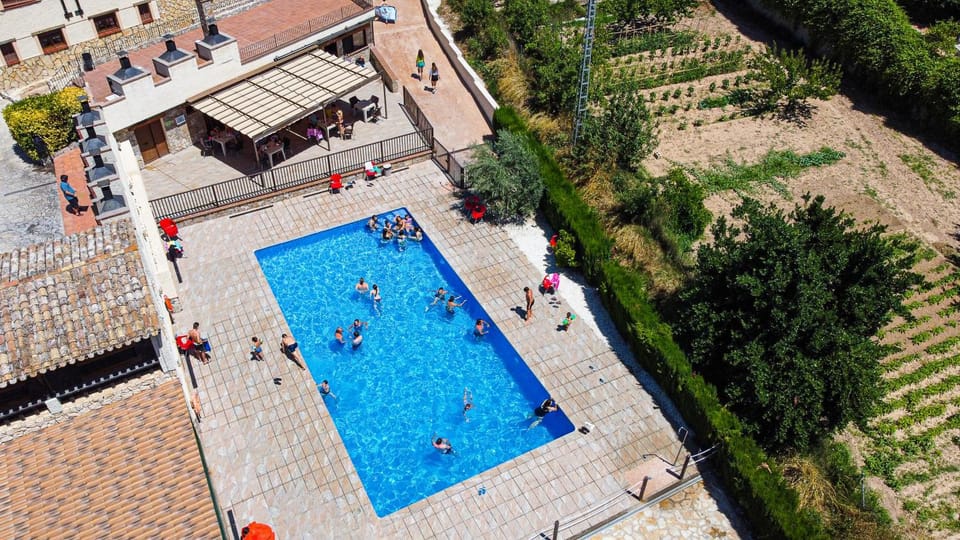Swimming pool