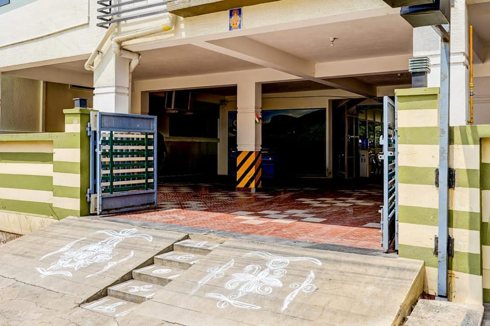 HBS ELITE Luxury Homestay Apartment in Tirupati