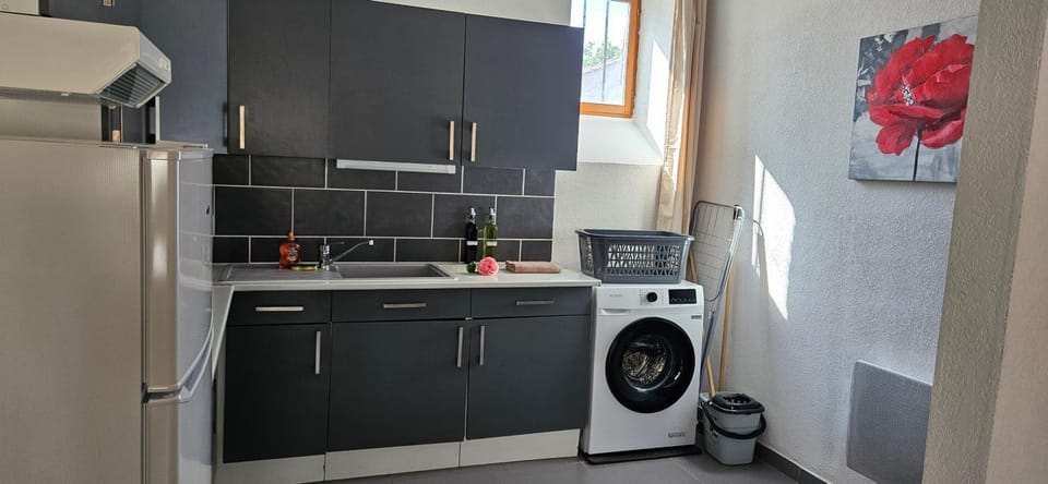 Appartement près des Grands Buffets climatisé Apartment in Narbonne
