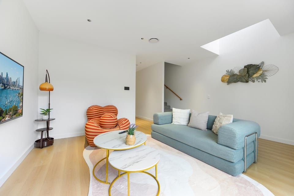 Stylish Brand New 3-Level 3BR Home & Sleeps 10 House in Sydney