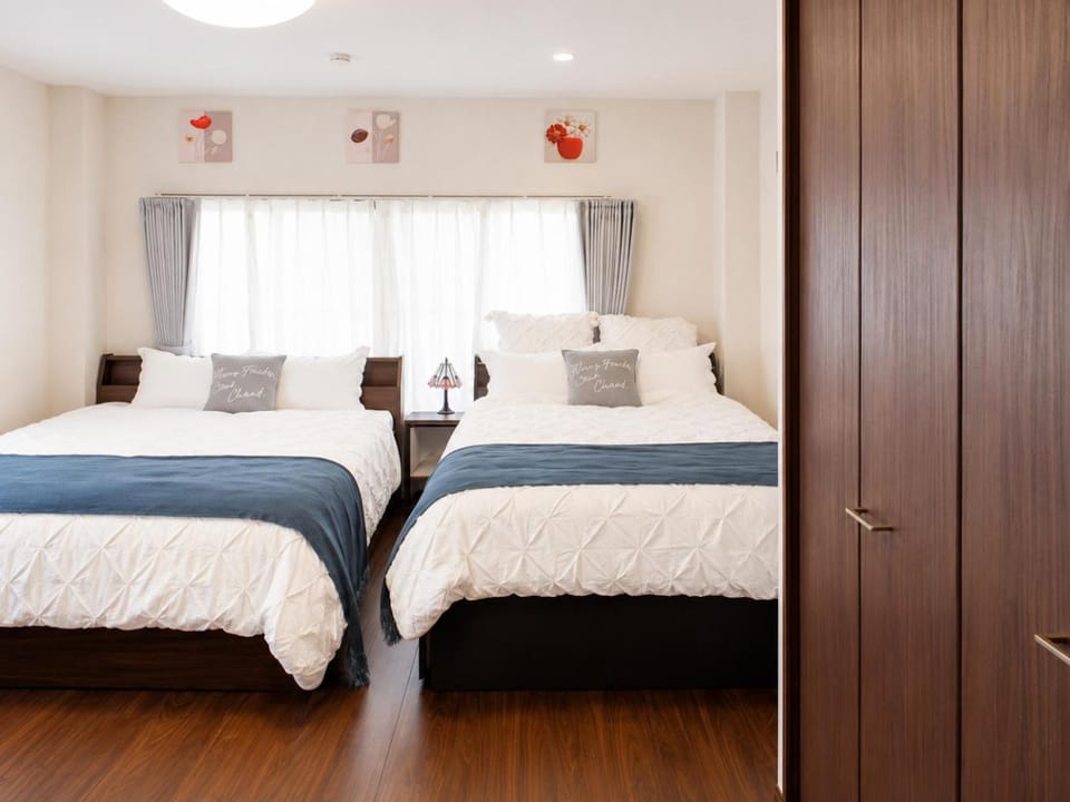 Bed, Bedroom, wardrobe