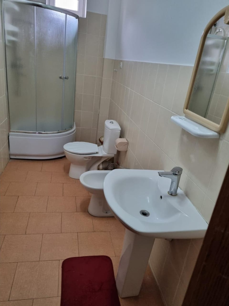 Bathroom, bidet