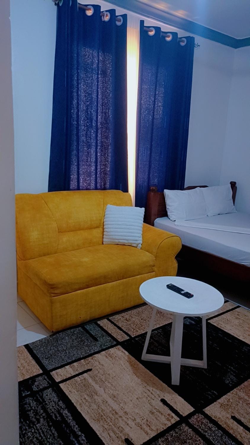 HMY babu Bed and Breakfast in Mombasa County