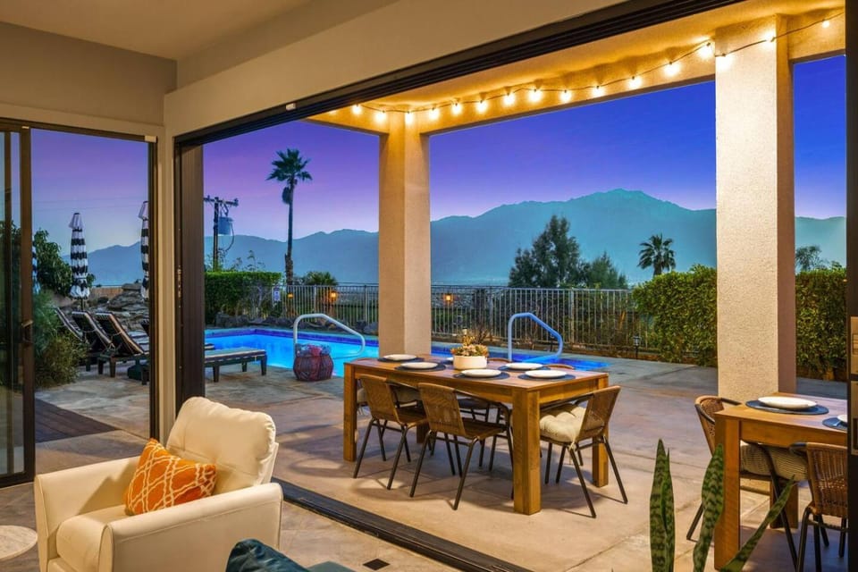 Patio, Dining area, Mountain view, Pool view, Swimming pool