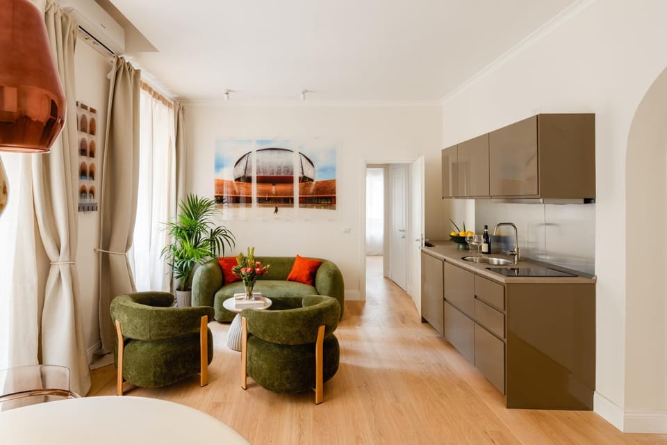 Kitchen or kitchenette, Living room