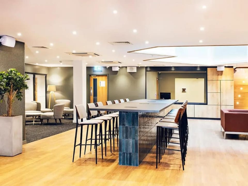 For Students Only - The Curve in London Apartment in London