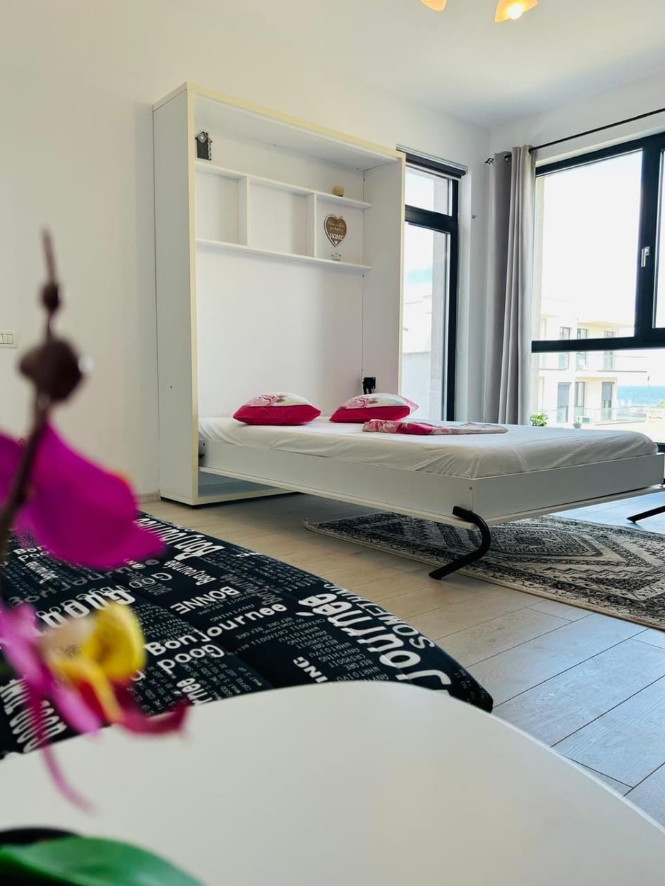 Garsoniera Darius Mamaia Apartment in Constanța County