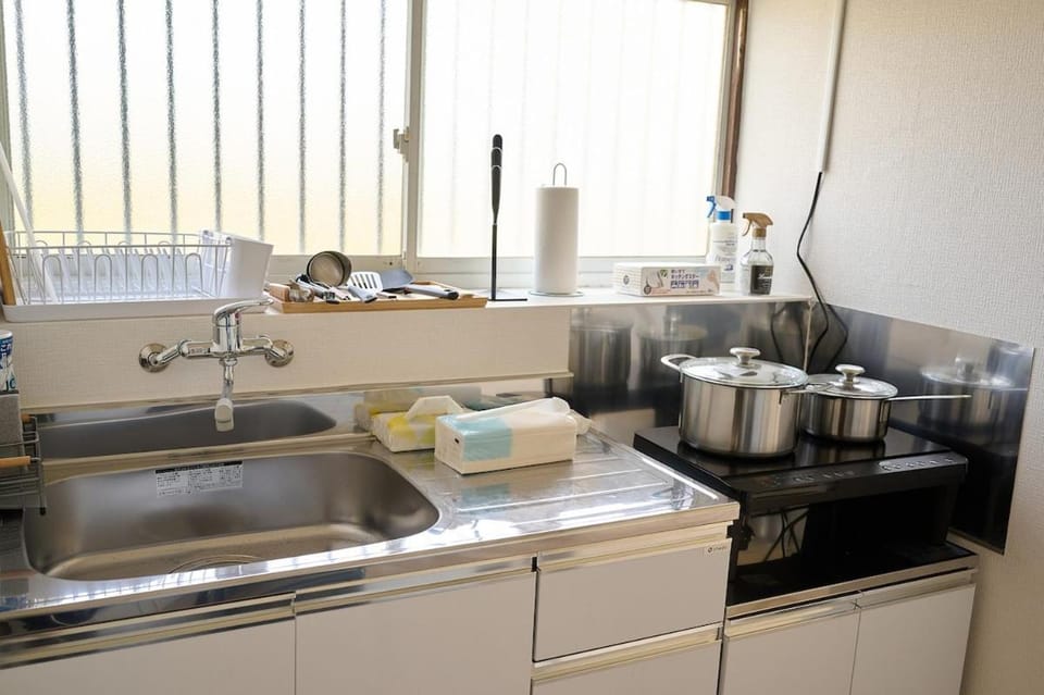Kitchen or kitchenette, kitchen