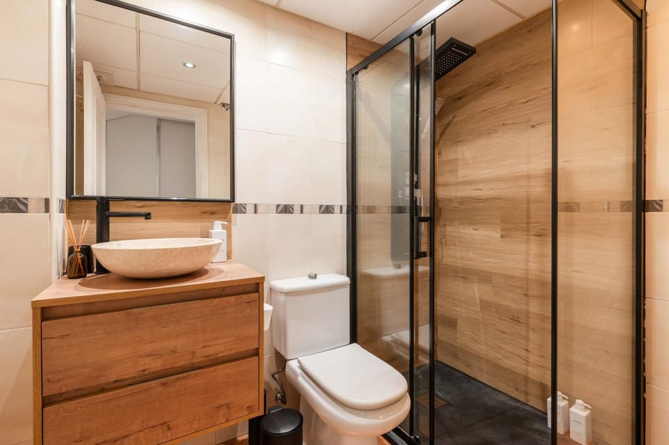Shower, Bathroom