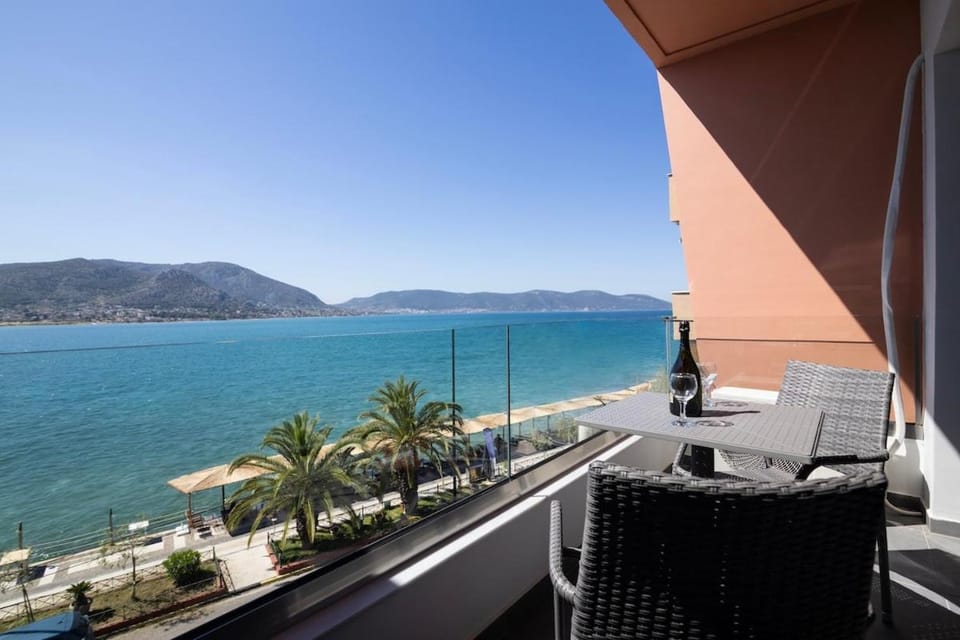 Sea Breeze Stay 1 Apartment in Euboea