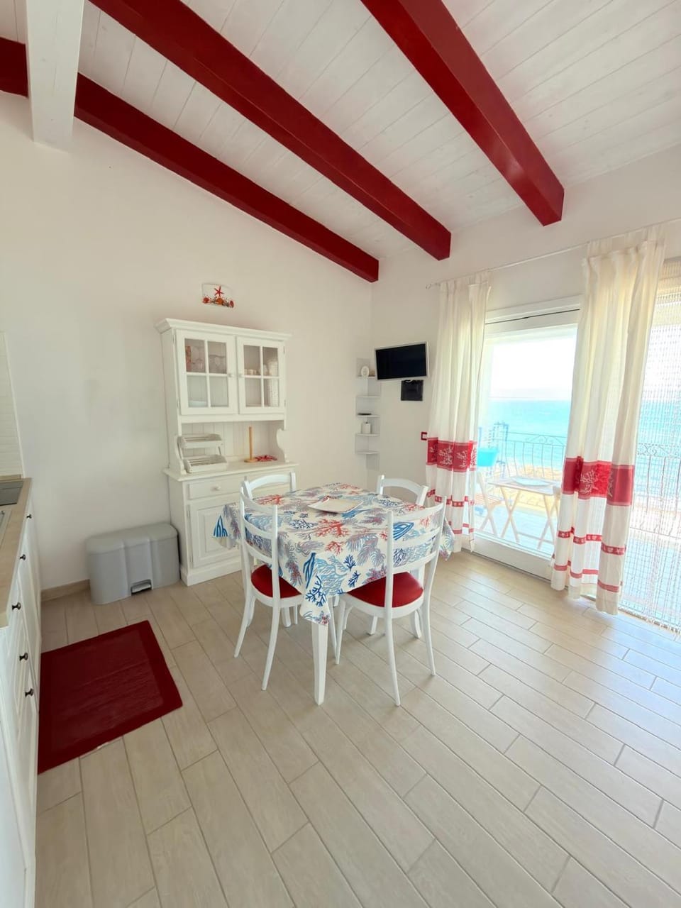 Oltremare Apartment in Isola Rossa