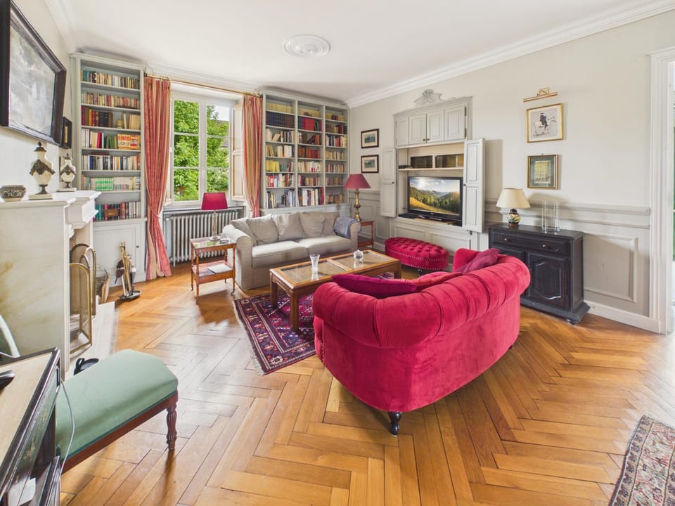 Communal lounge/ TV room, Living room