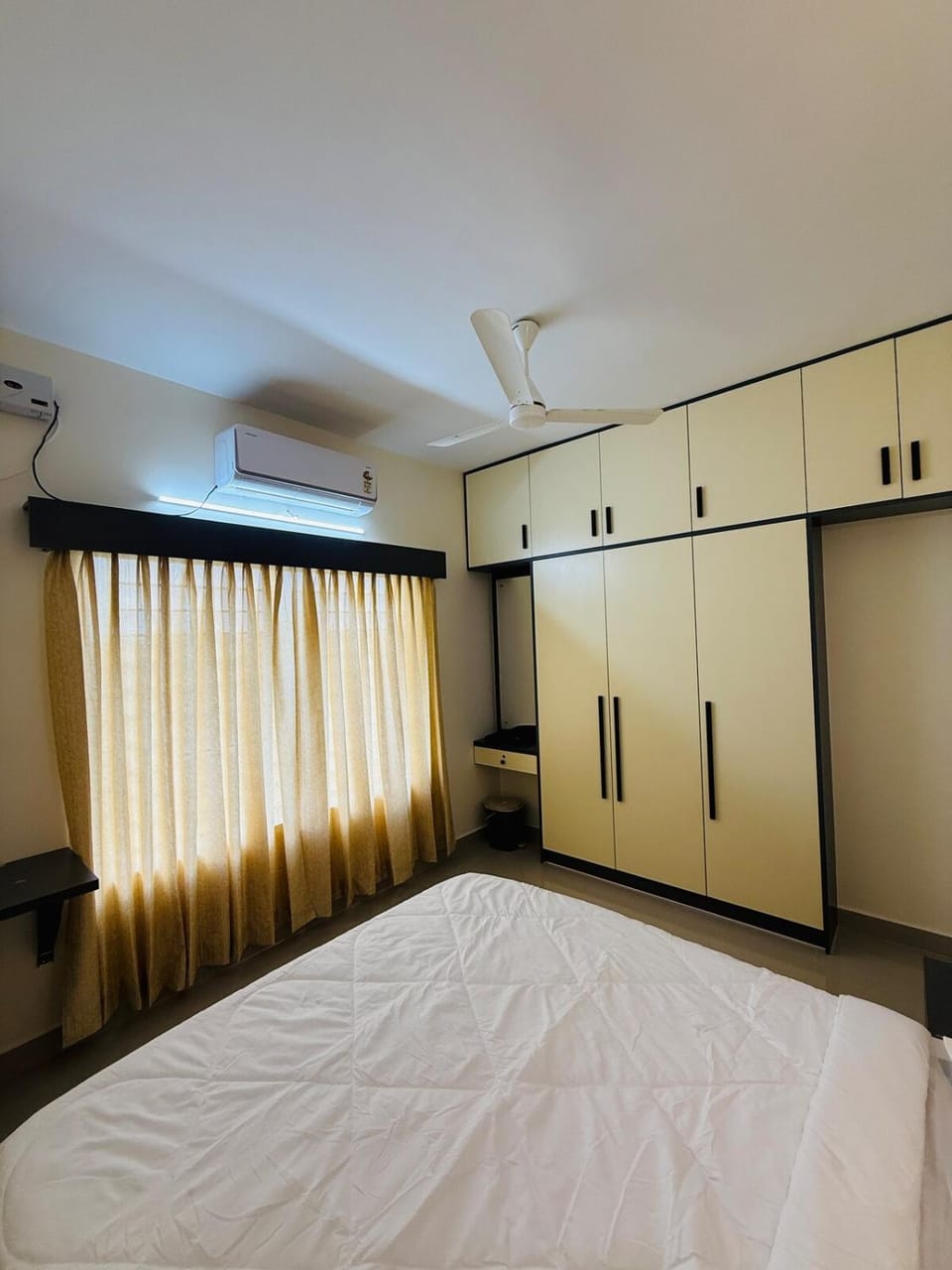 1BHK Fully Furnished Flat Near Infopark and Smart City Apartment in Kochi