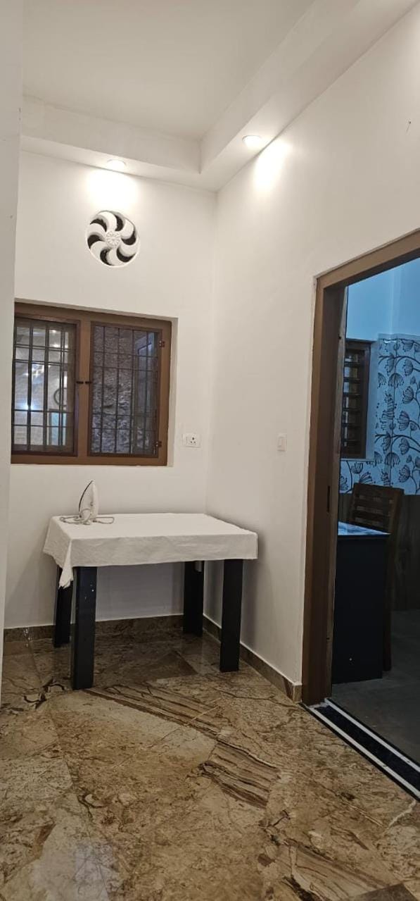 Mellow Inn - House in Kambilikandam Villa in Kerala