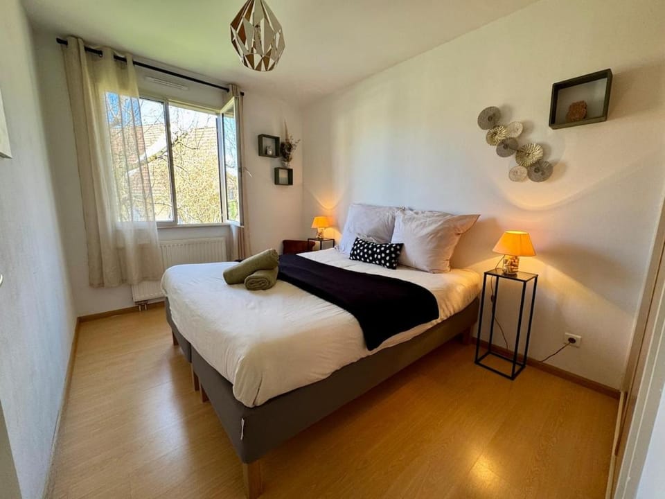 Maison spacieuse au calme avec jardin et parking House in Grand Est