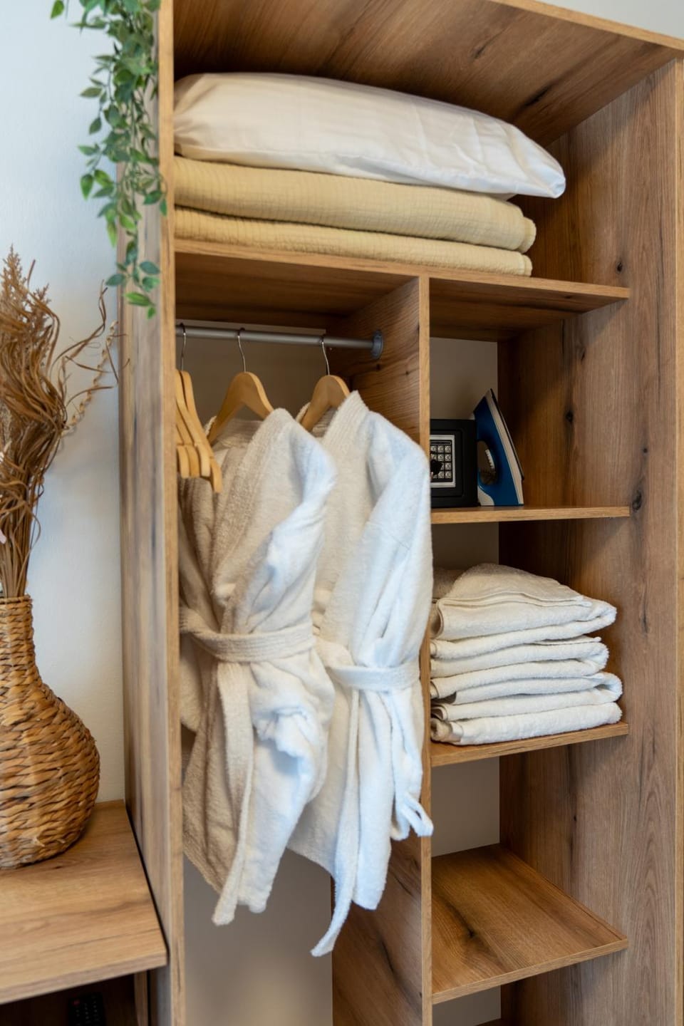 towels, wardrobe