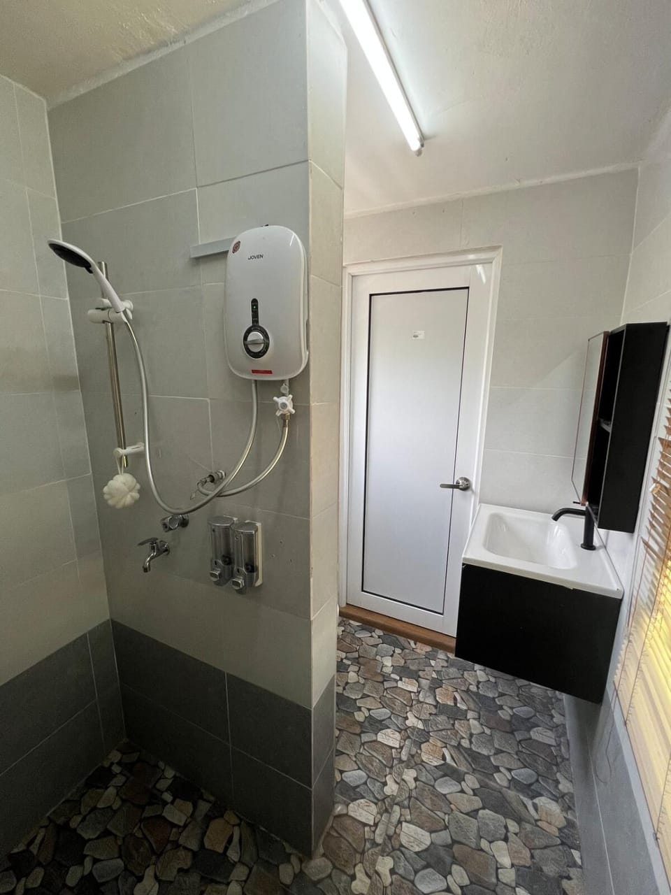 Shower, Bathroom