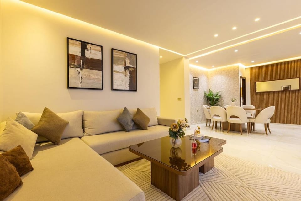 3 Bedroom Family Luxury Marina Center Apartment in Tangier