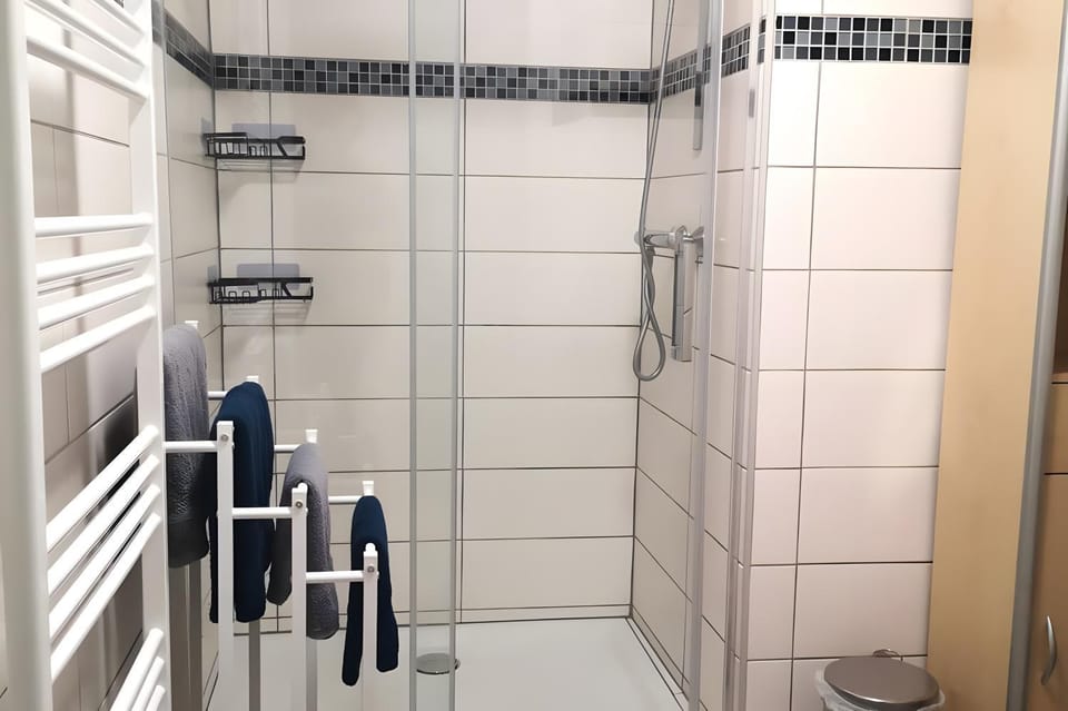 Bathroom, Living room