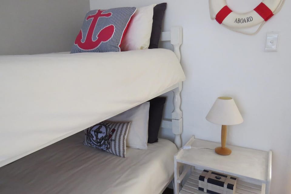 bunk bed