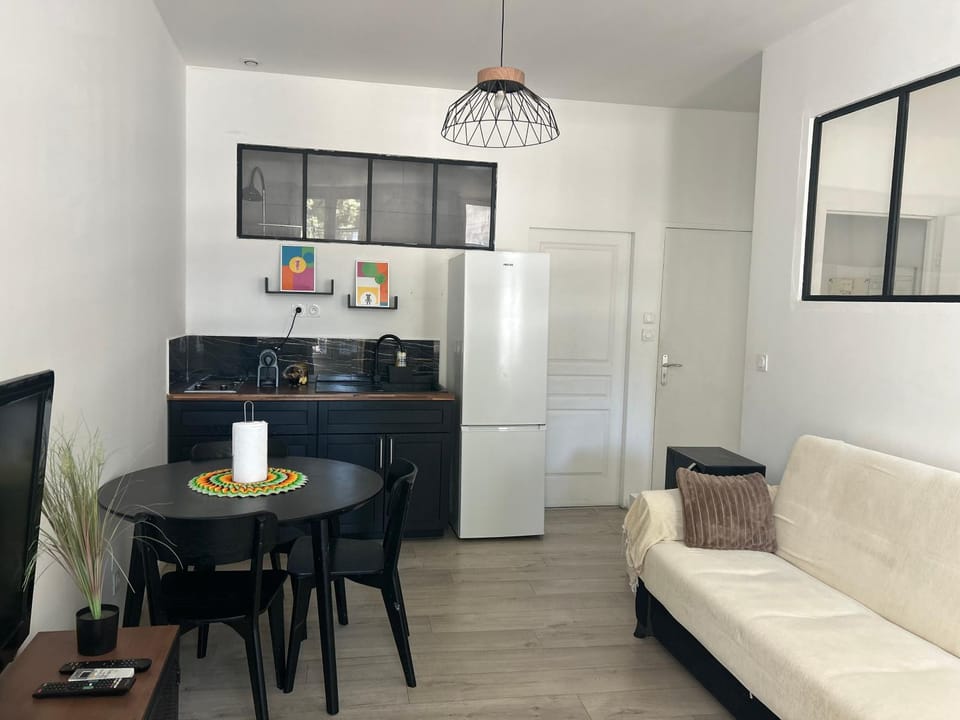 Massilia I & II Apartment in Marseille