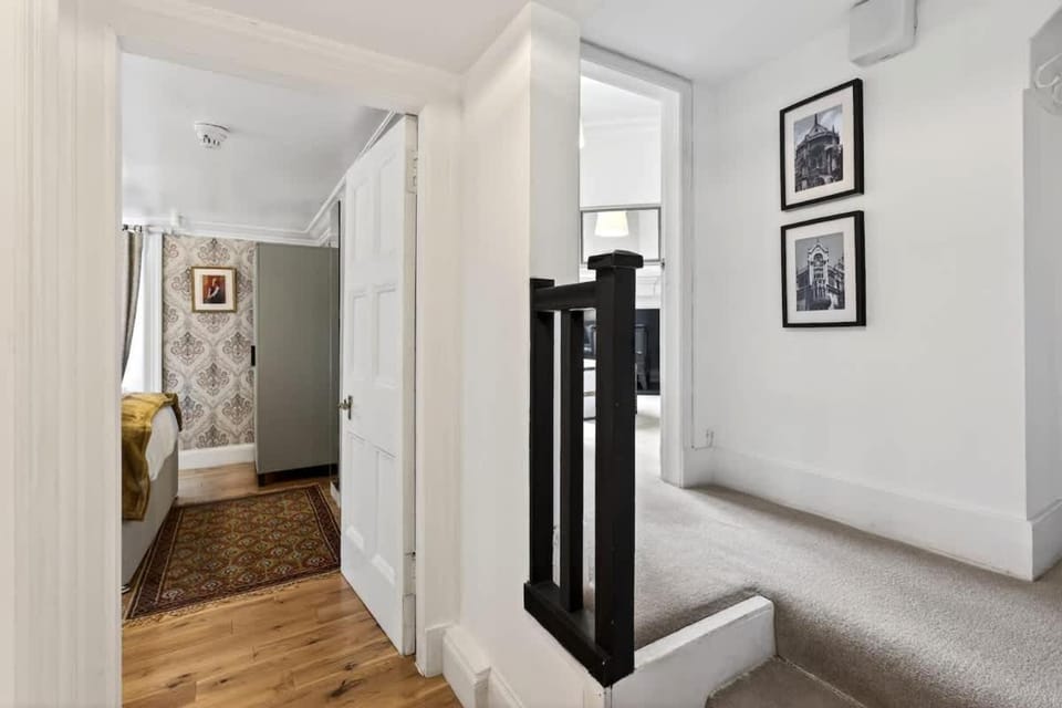 Gorgeous apartment with peaceful private garden Apartment in Paisley