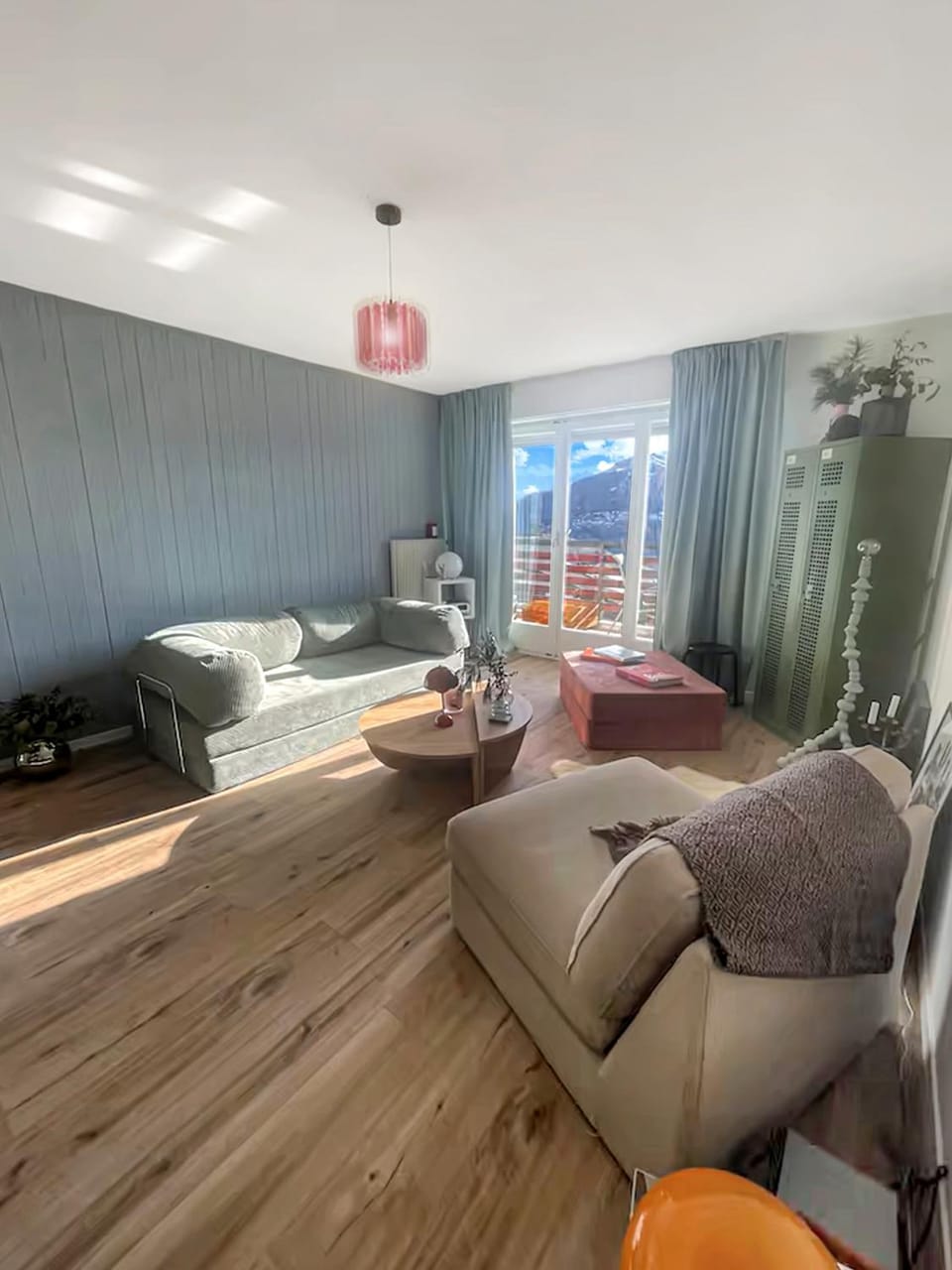 Communal lounge/ TV room, Living room