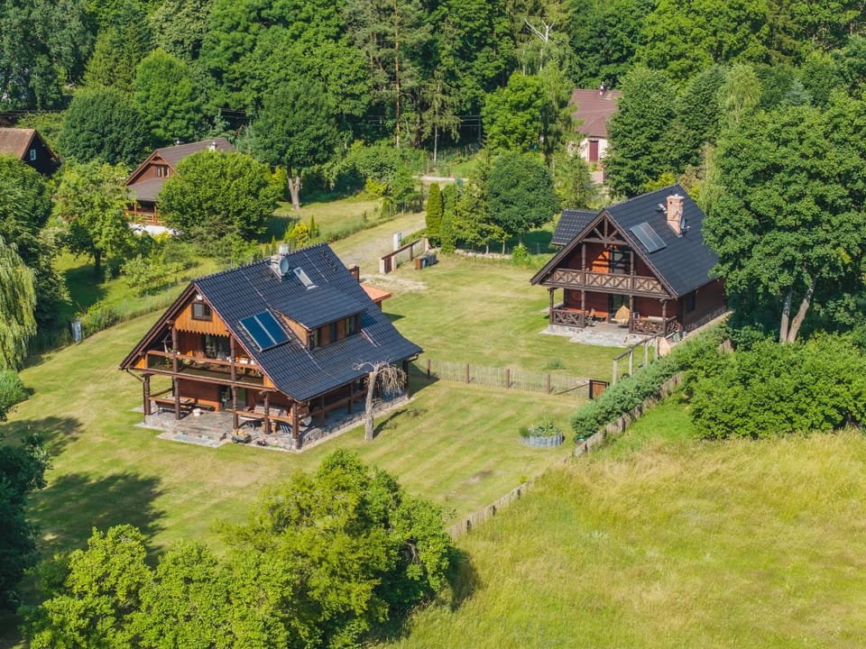 ThorDom nad samym jeziorem House in Poland