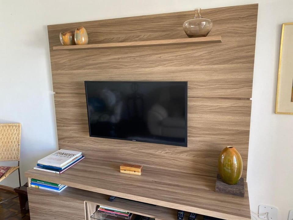 Communal lounge/ TV room, TV and multimedia, Living room