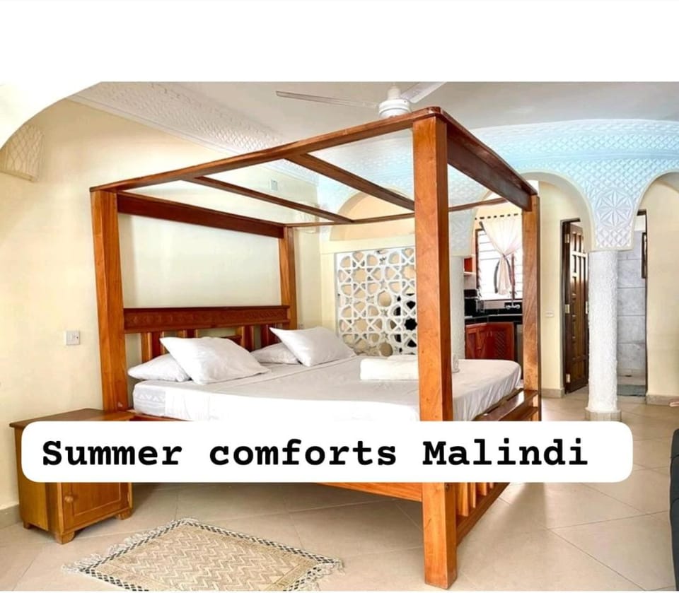 Summer beachfront Studio Malindi Apartment in Malindi