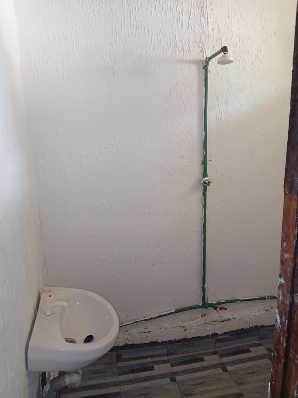 Shower, Toilet