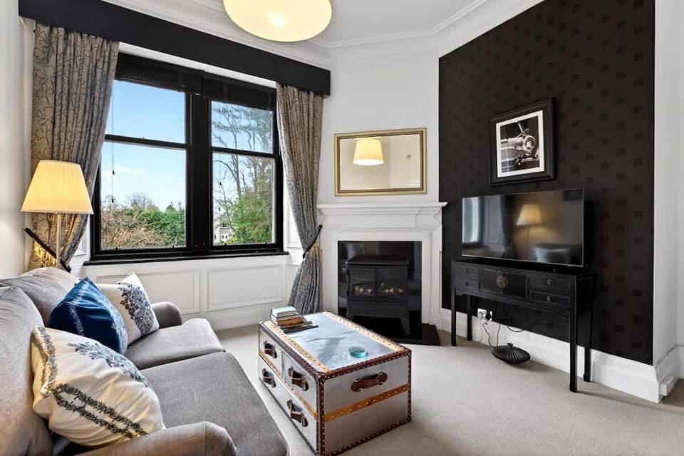 Balgonie House on Acer Crescent Apartment in Paisley