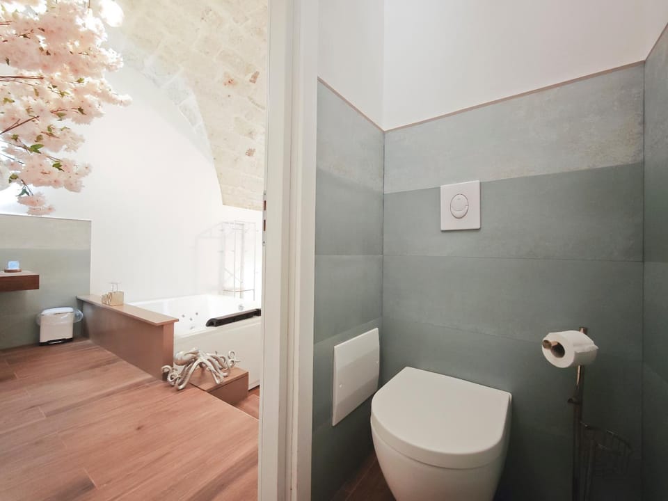 Olympus Luxury Suites Menotti Apartment in Mola di Bari