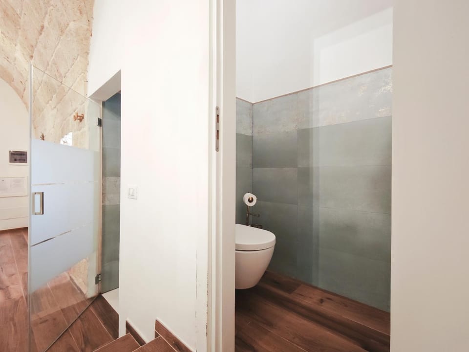 Olympus Luxury Suites Menotti Apartment in Mola di Bari