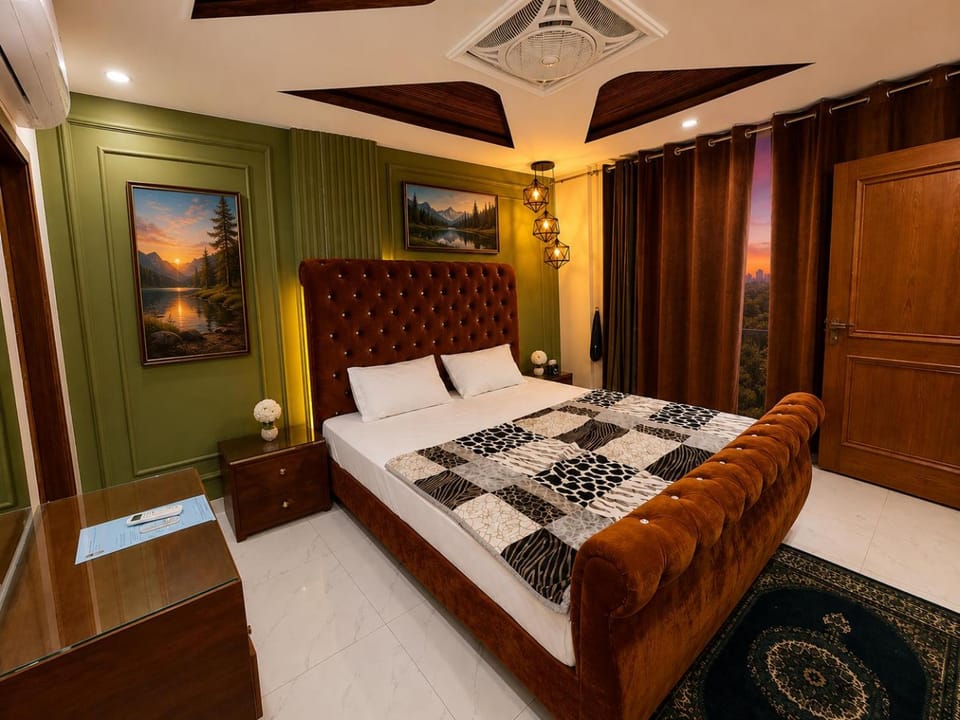 Bed, Bedroom