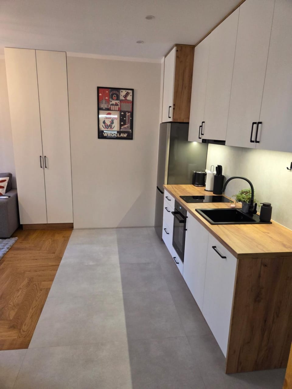 ApartPomorska Wrocław Apartment in Wroclaw