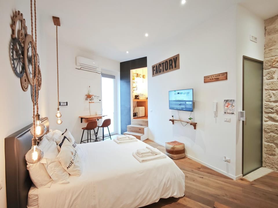 Olympus Luxury Suites Regina Margherita Apartment in Mola di Bari