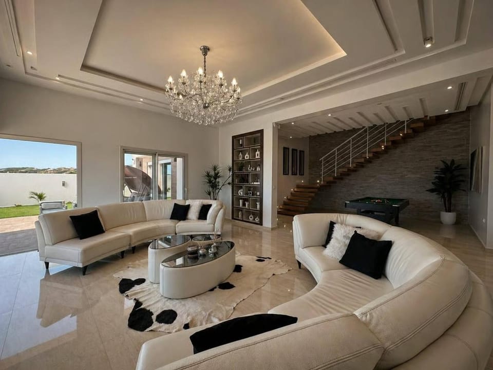 Living room, Decorative detail
