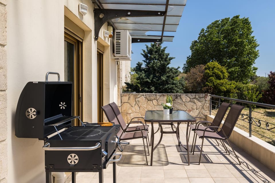 Day, BBQ facilities, Balcony/Terrace