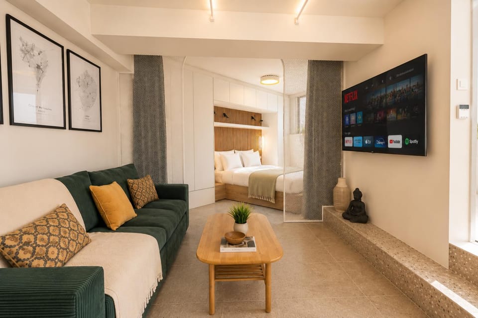 TV and multimedia, Living room, Bedroom
