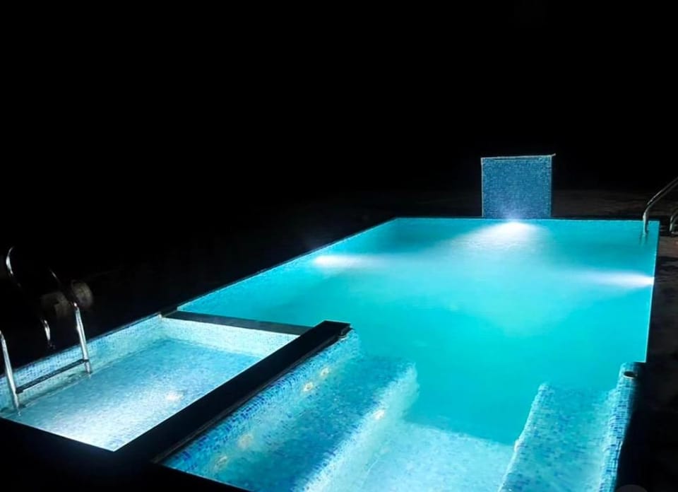 Hot Tub, Spa and wellness centre/facilities