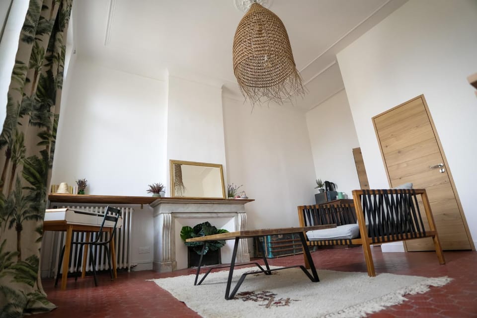 Suite indépendante Cours Julien & La Plaine Vacation rental in Marseille