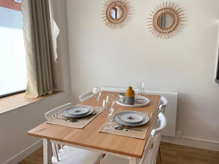Le Félix Apartment in Calais