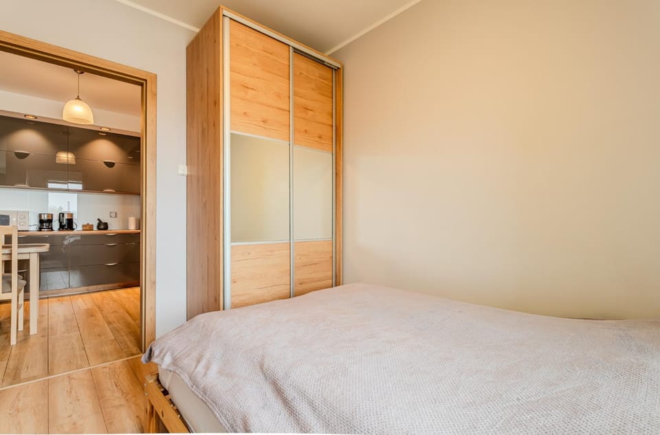 Bedroom Apartments Grunwaldzka 49B 24 z parkingiem przy lesie Apartment in Swinoujscie