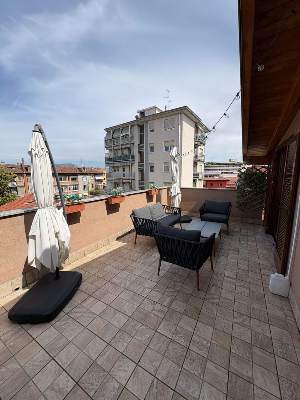 View (from property/room), Balcony/Terrace