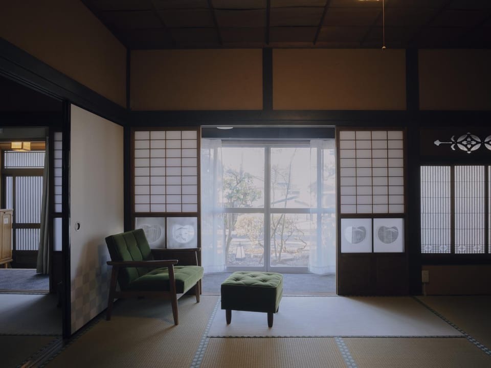 Living room, Decorative detail