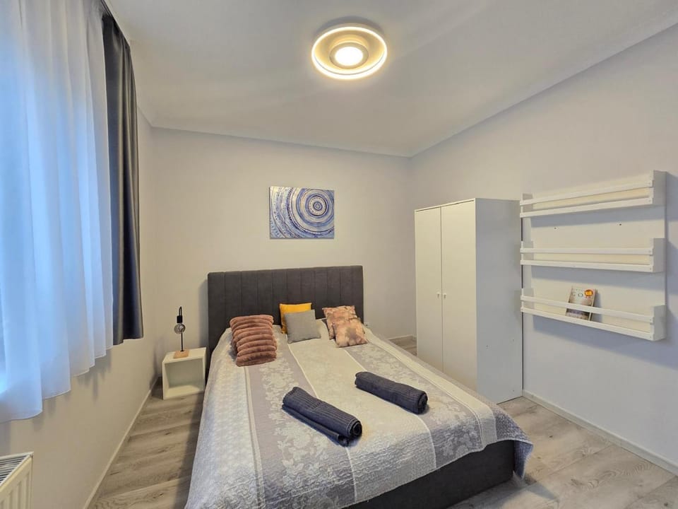 Marina Pearl Luxury Riverside Apartment with parking and terrace Apartment in Budapest