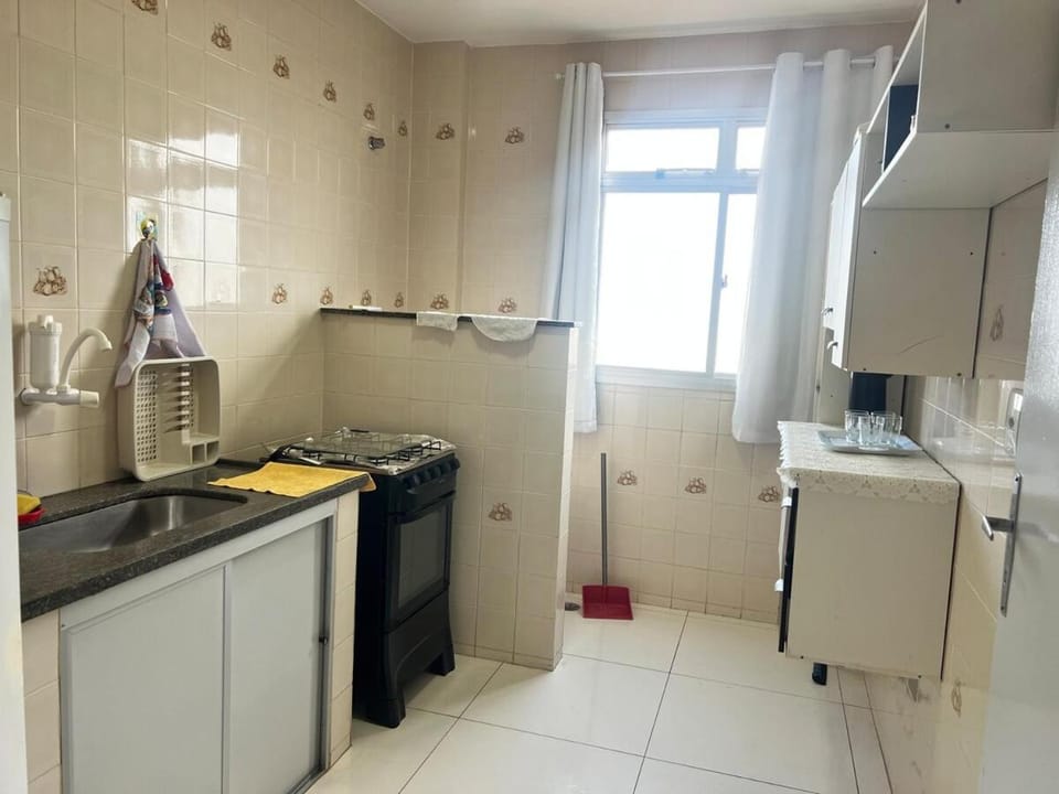 Apartamento de um quarto a 5-minute walk from Praia do Morro Apartment in Guarapari