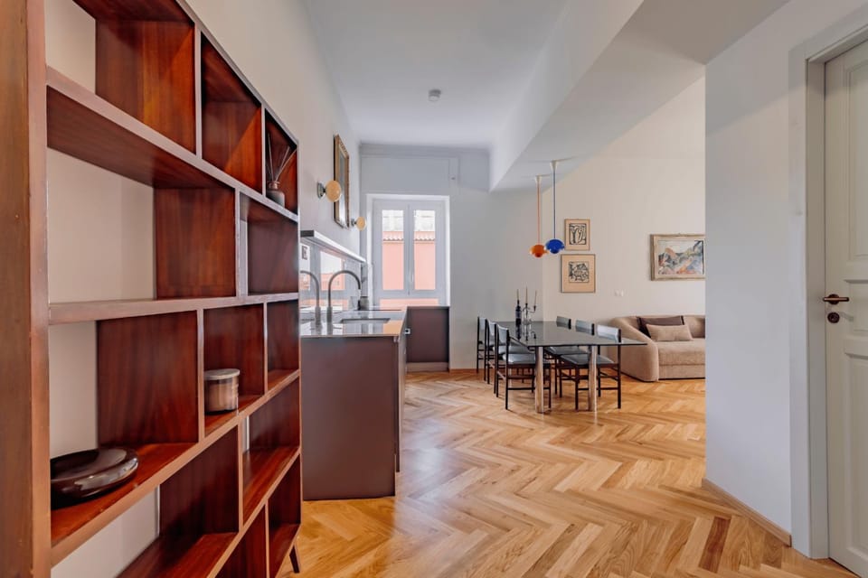 Kitchen or kitchenette, Living room, Seating area
